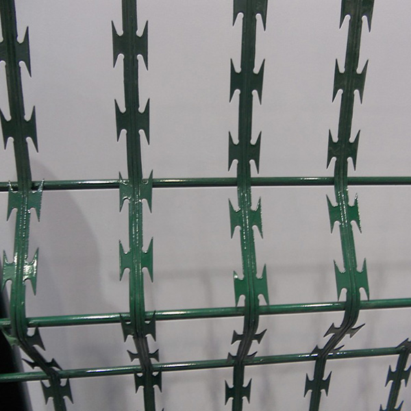 wire fence nails